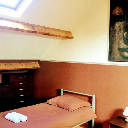 With 2 Bedrooms In With Wifi 200 M From The Beach * دْييب